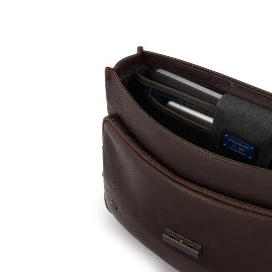 Martin Бизнес чанта за 15,6 инча ноутбук и разширение черен цвят